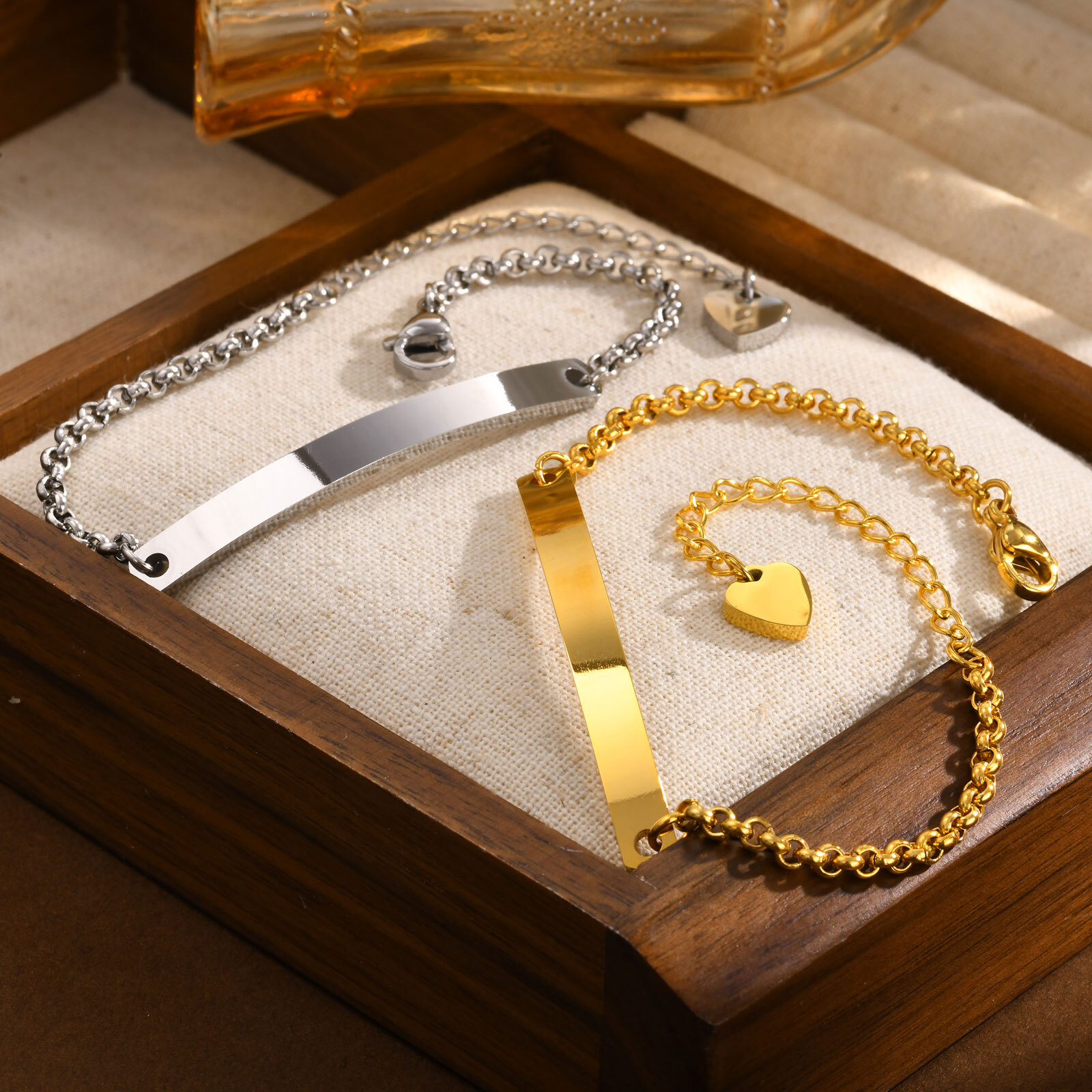 البريق ID محفورة بار شخصية الإ - مراجعة Coordinates Bracelet وسعره